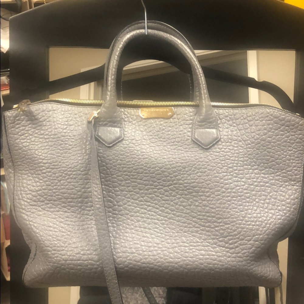 Burberry purse